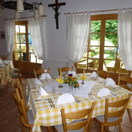 Landgasthof Berg Отель типа 