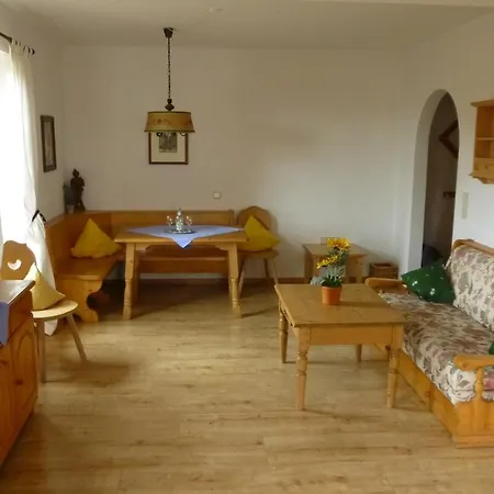Landgasthof Berg Bed & Breakfast