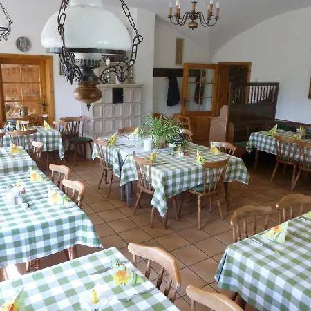 Landgasthof Berg Bed & Breakfast