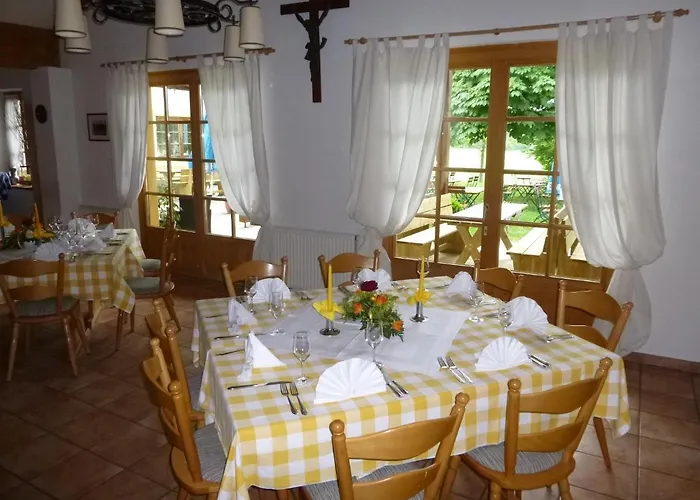 Landgasthof Berg Bed & Breakfast