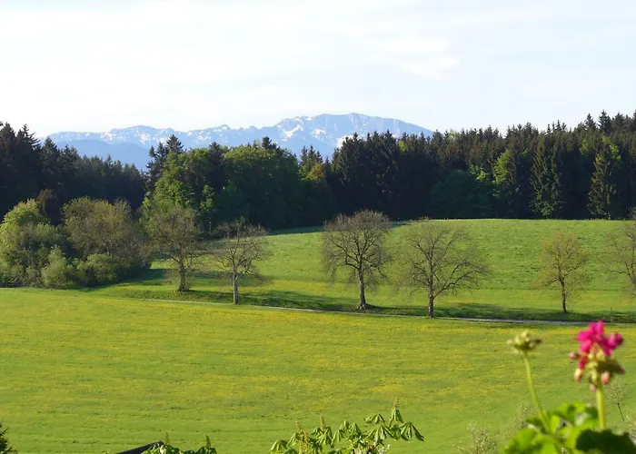 Landgasthof Berg Bed & Breakfast Eurasburg
