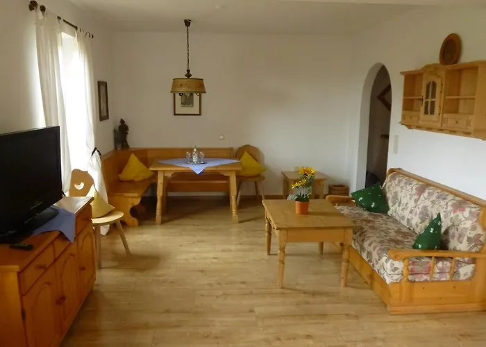 Landgasthof Berg Bed and Breakfast